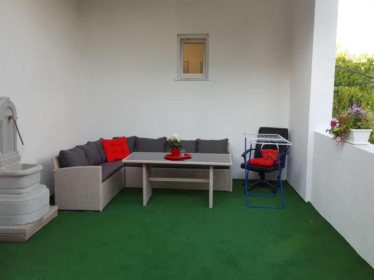 Studio Apartman D&D 班约勒 外观 照片